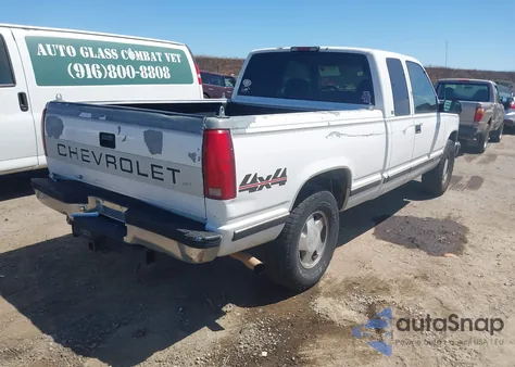 1997 Chevrolet K1500 Fleetside z USA, uszkodzony, nr VIN 2GCEK19M4V1264510